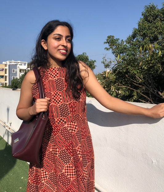 Ibiza dress in brown red