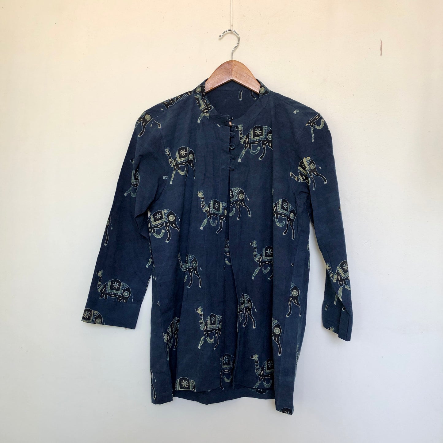 Camel top in indigo