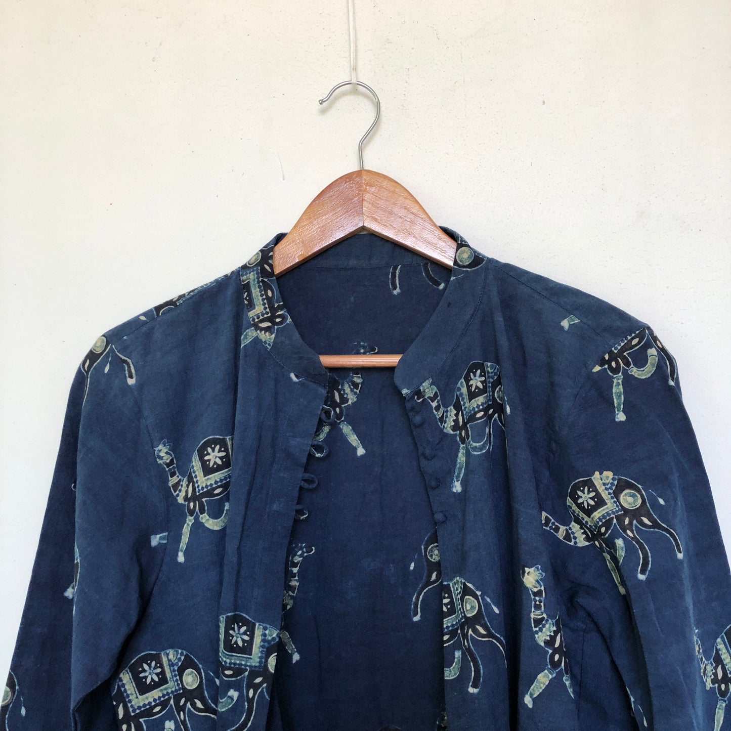 Camel top in indigo