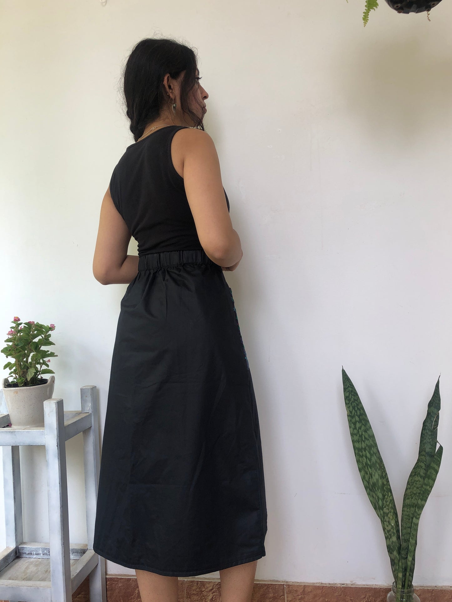 Black Mindy skirt
