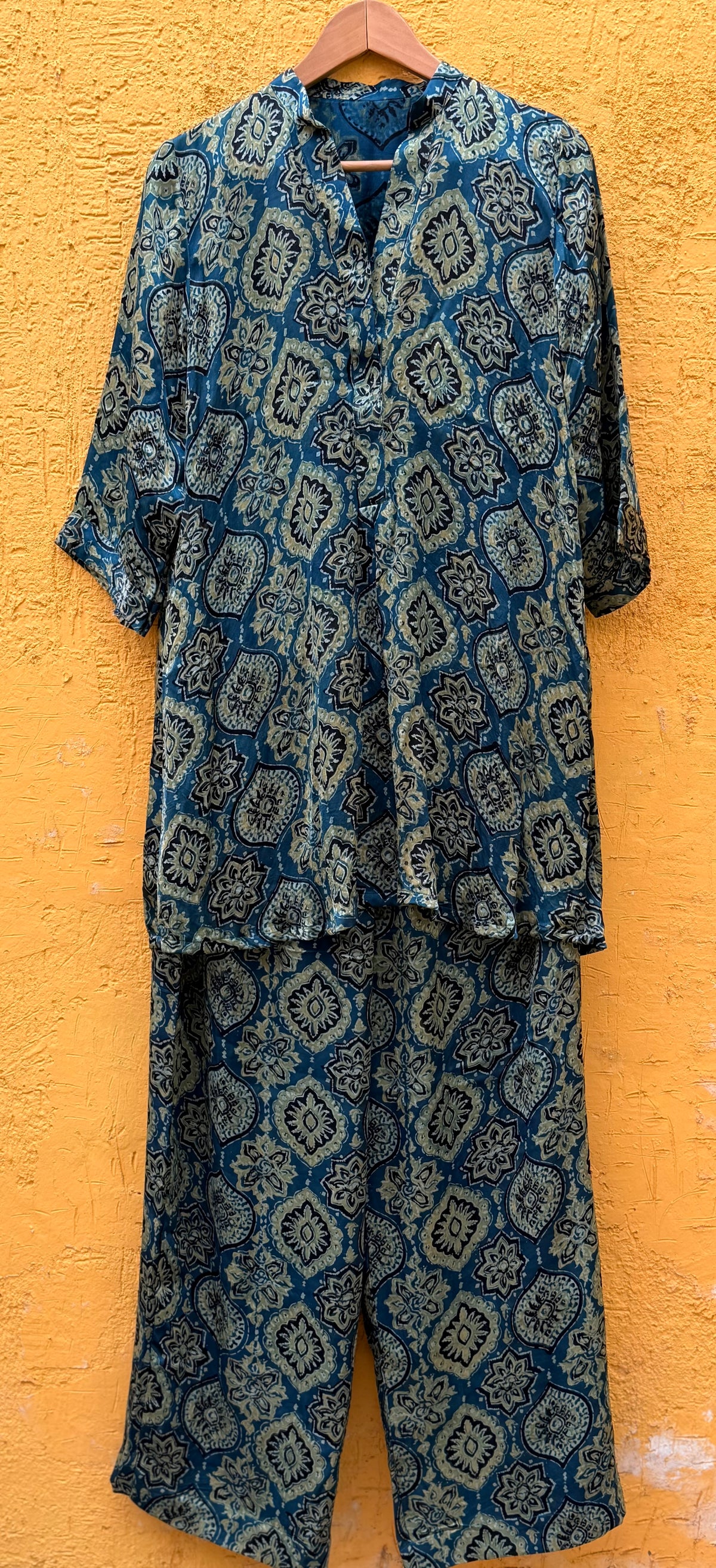 Ajrakh coord set