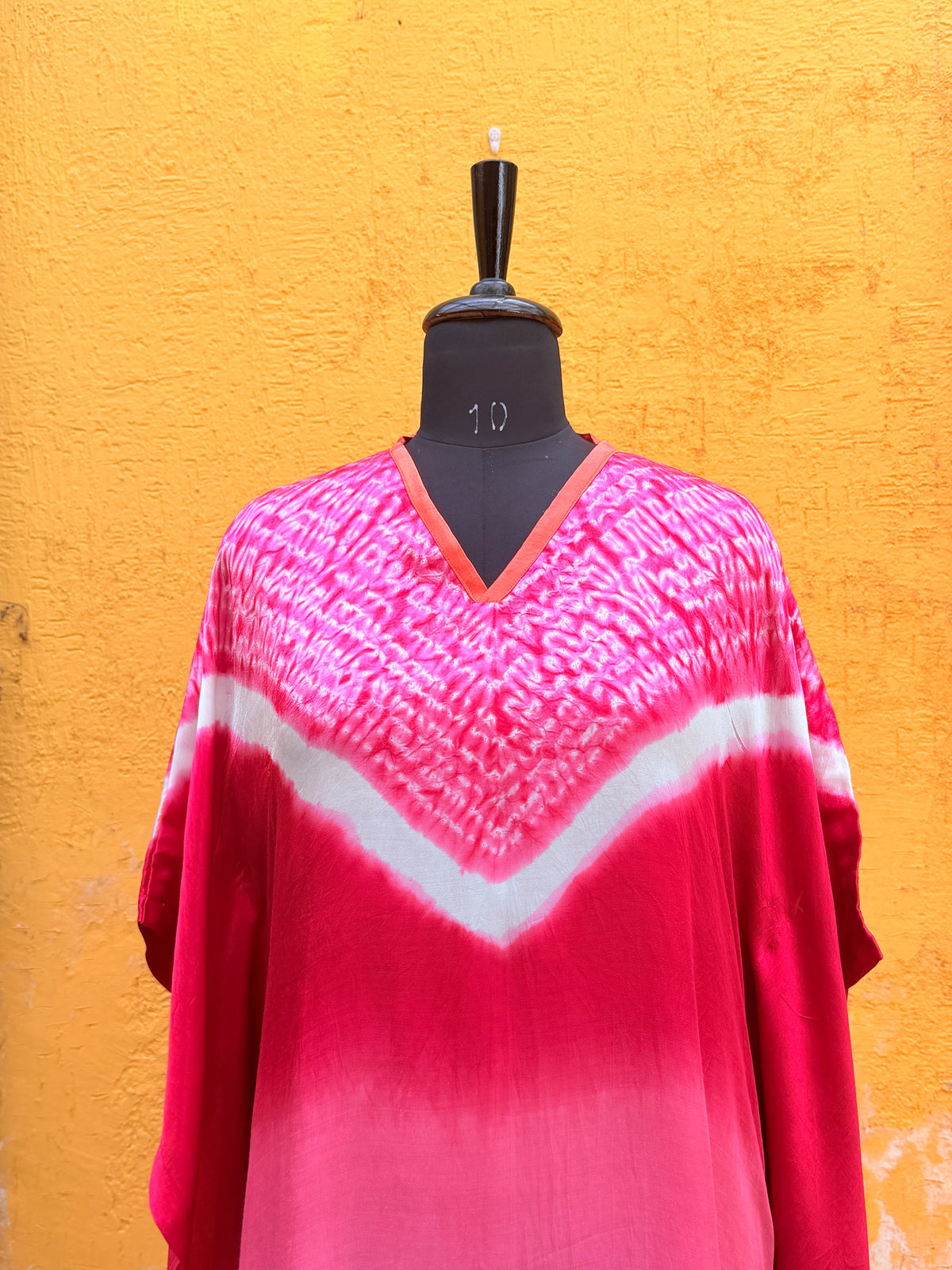Meera kaftan
